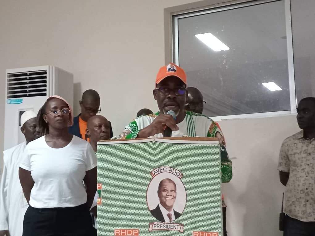 Joachim Beugré, le porte parole des candidats Rhdp des Grands Ponts Joachim Beugré, le porte parole des candidats Rhdp des Grands Ponts