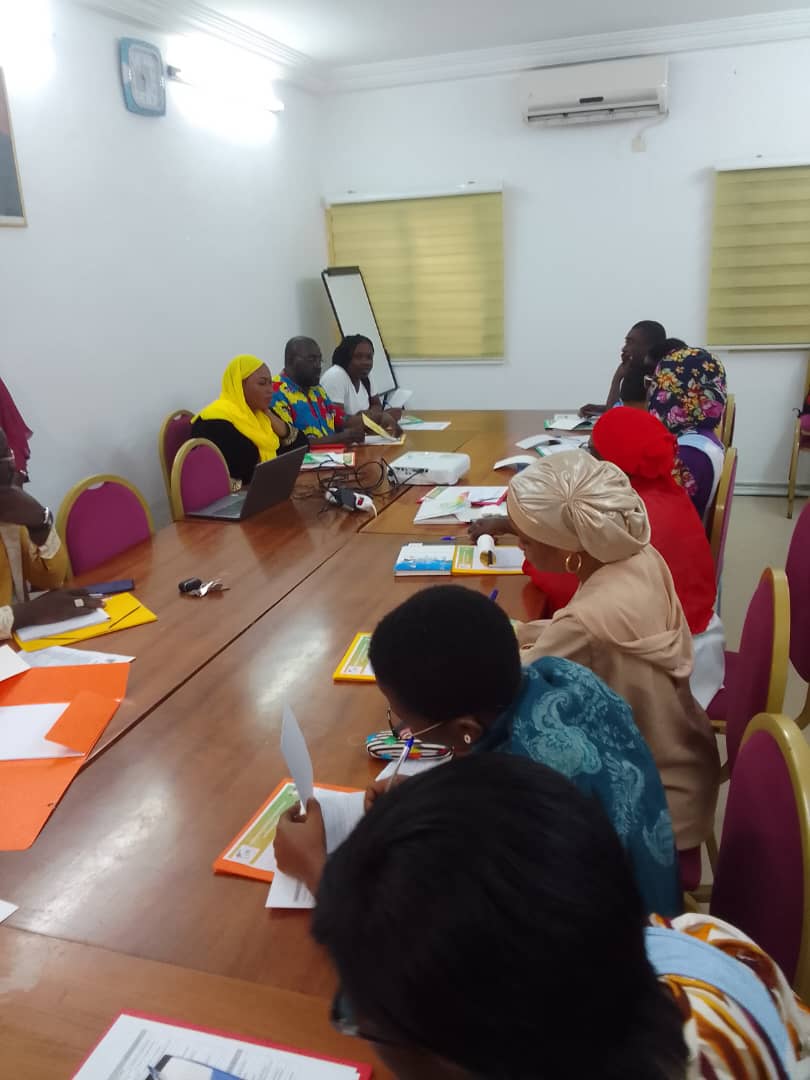 Les agents de santé du centre de santé communautaire de Port Bouët 2 Les agents de santé du centre de santé communautaire de Port Bouët 2