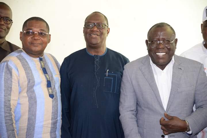 Le candidat Rhdp pour la région du Guemon Sérey Doh Célestin a reçu un soutien de taille Le candidat Rhdp pour la région du Guemon Sérey Doh Célestin a reçu un soutien de taille