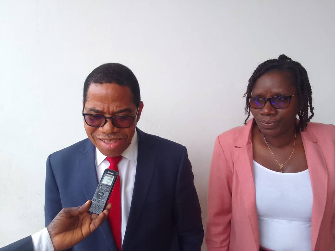 Le Pca d'Agefosyn et Mme Koudou Josiane de l'Ipsdh Le Pca d'Agefosyn et Mme Koudou Josiane de l'Ipsdh