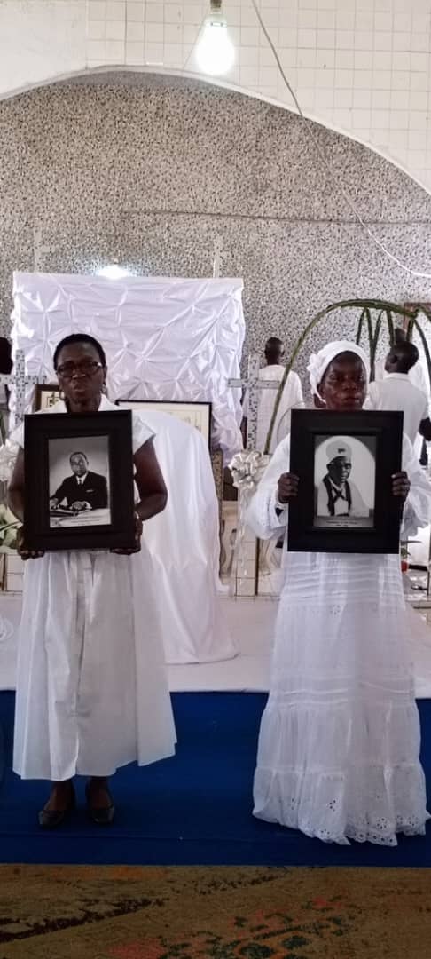 Des images fortes traduisant l'amitié entre Papa Nouveau et Houphouët-Boigny