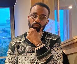 En plein concert, la résidence de Fally Ipupa cambriolée En plein concert, la résidence de Fally Ipupa cambriolée