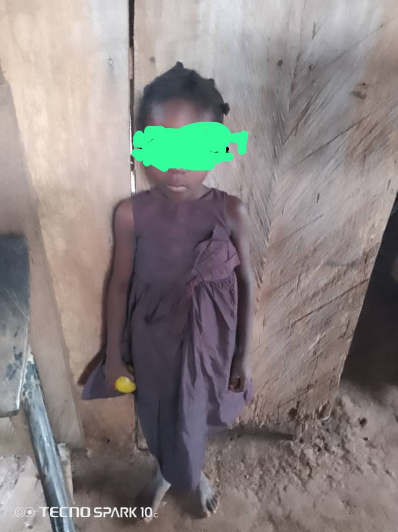 ... une fillette de 6ans ... une fillette de 6ans