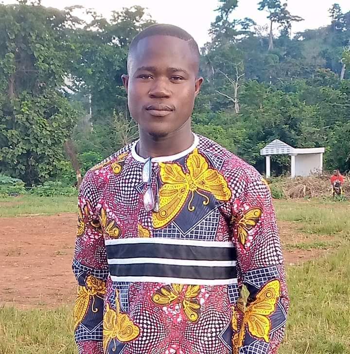 Bomahé Jean Luc Gaël, l'instituteur humilié et lynché à mort pour 100 mille F Bomahé Jean Luc Gaël, l'instituteur humilié et lynché à mort pour 100 mille F