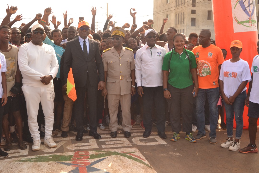 Lancement officiel des compétitions Oissu à Dabou/ Le ministre Adjé Silas : "Nous allons sortir l'Oissu de sa lhétargie" Lancement officiel des compétitions Oissu à Dabou/ Le ministre Adjé Silas : "Nous allons sortir l'Oissu de sa lhétargie"