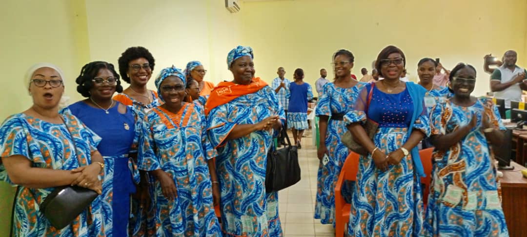 Journée internationale des droits des femmes/ Des femmes créent la surprise dans un lycée Journée internationale des droits des femmes/ Des femmes créent la surprise dans un lycée