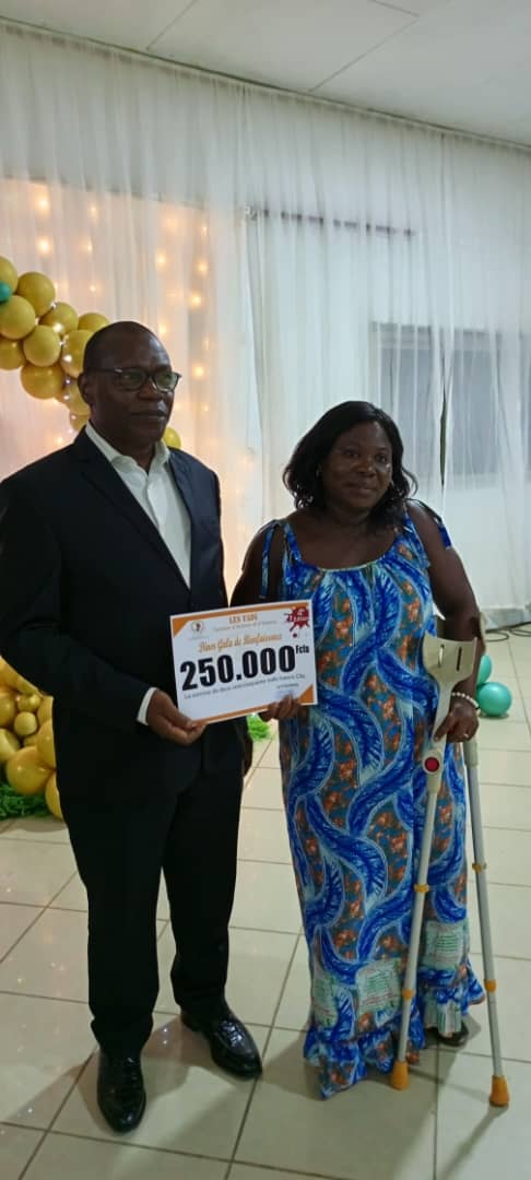 Dîner gala de Bienfaisance/ L'Ong Fadi offre 5 millions F aux femmes déshéritées Dîner gala de Bienfaisance/ L'Ong Fadi offre 5 millions F aux femmes déshéritées