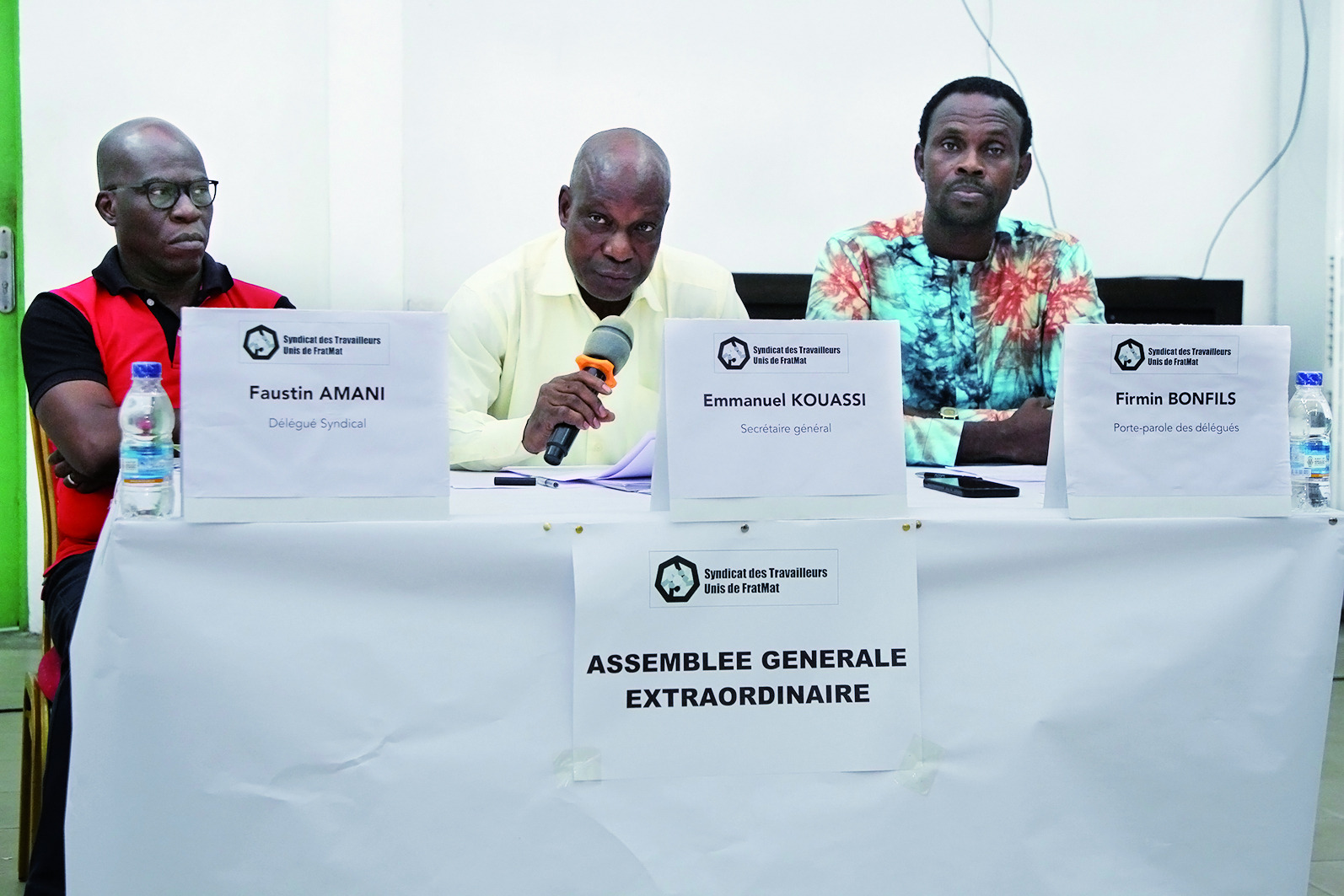 Presse/Grincements de dents au Groupe Fraternité matin/ Le Syndicat des travailleurs exige le paiement des salaires dans les délais légaux. Presse/Grincements de dents au Groupe Fraternité matin/ Le Syndicat des travailleurs exige le paiement des salaires dans les délais légaux.