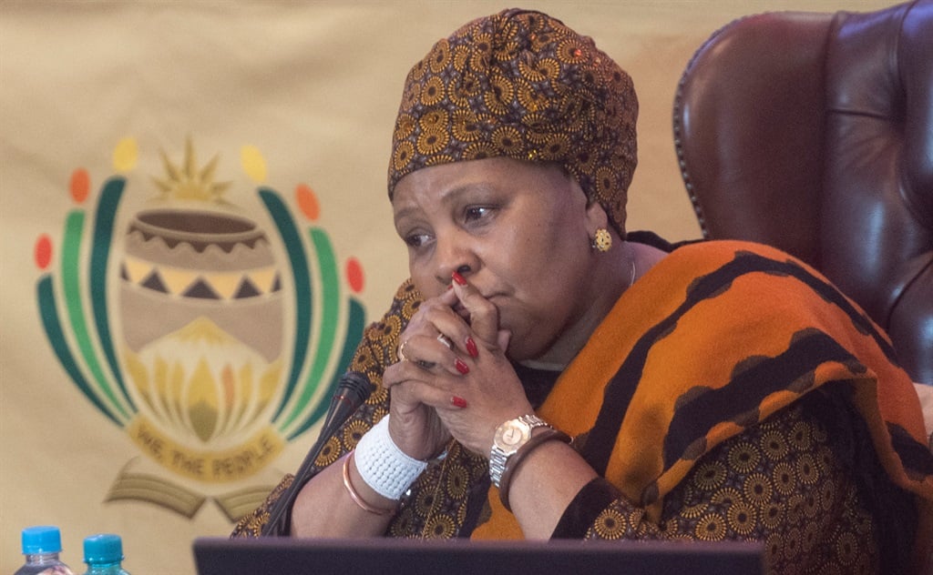Mosiviwé Mapisa Nqakula, le temps des regrets