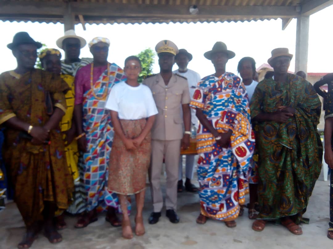 Chefferie de Bapo/ Après 12 ans d'incompréhension, les populations choisissent Grah Olivier. Chefferie de Bapo/ Après 12 ans d'incompréhension, les populations choisissent Grah Olivier.