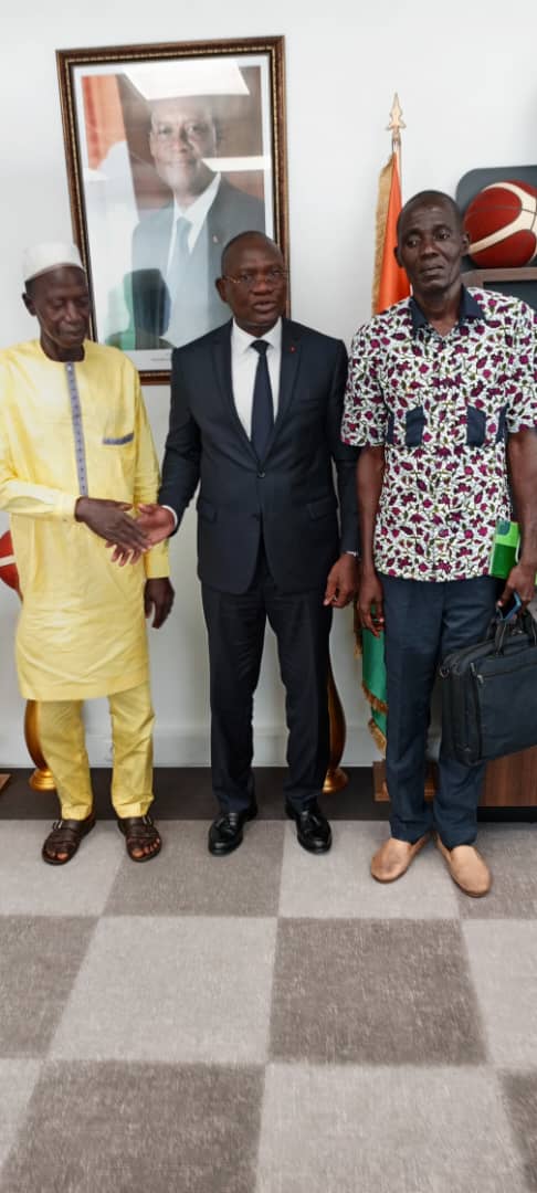 Le ministre Metch Adjé Silas au Rhdp/ Le militantisme est une flamme qui ne s'éteint jamais ! Le ministre Metch Adjé Silas au Rhdp/ Le militantisme est une flamme qui ne s'éteint jamais !