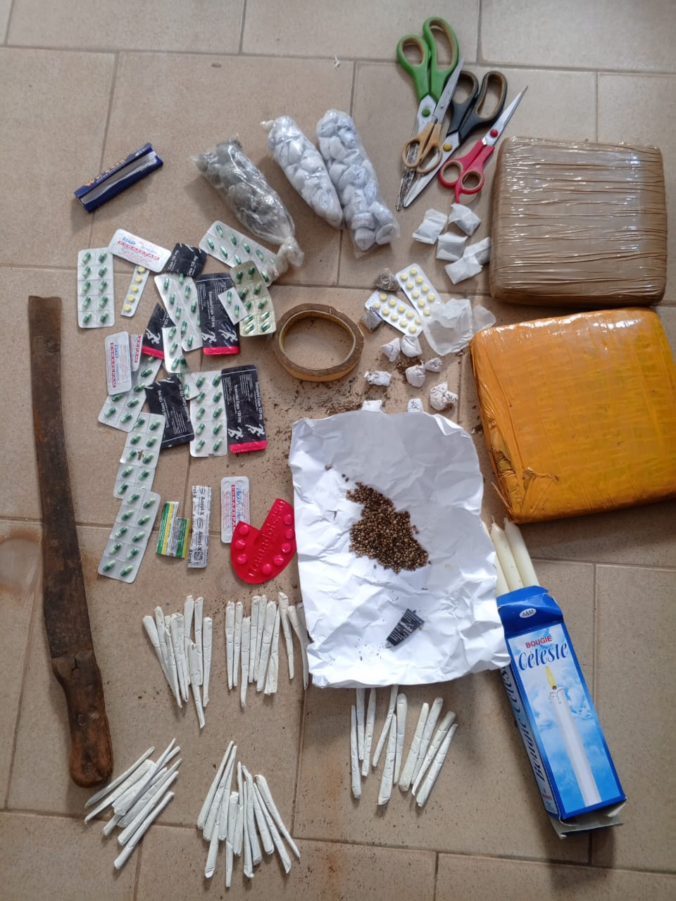 Les produits psychotropes trouvés sur place dans les fumoirs Les produits psychotropes trouvés sur place dans les fumoirs