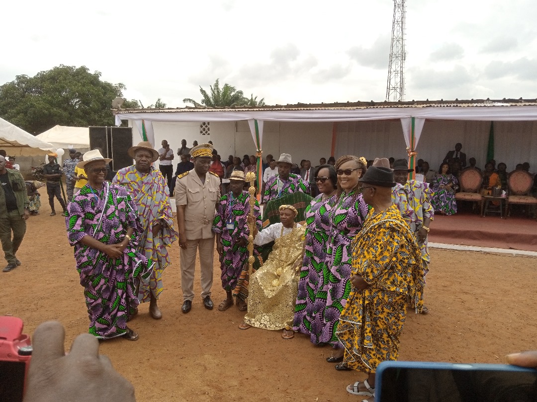 Investiture/Un journaliste à la tête du Conseil des chefs traditionnels du département de Gagnoa. Investiture/Un journaliste à la tête du Conseil des chefs traditionnels du département de Gagnoa.
