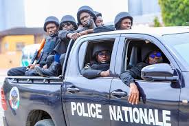 Dabou/ 3 dangereux braqueurs mis en déroute par la police, 2 autres en fuite Dabou/ 3 dangereux braqueurs mis en déroute par la police, 2 autres en fuite