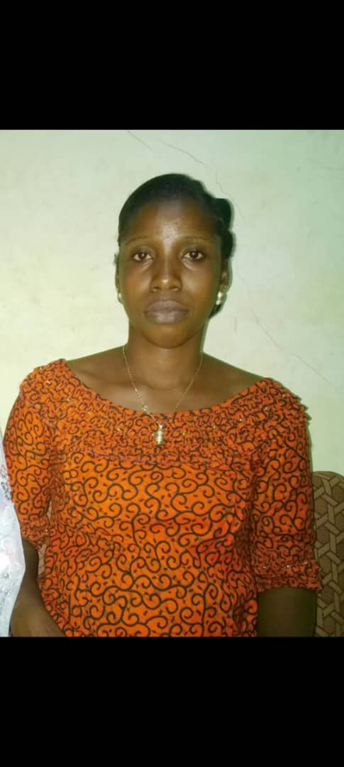 Odieux/ Elle décide de le quitter/ Son mari l'égorge et tente de prendre la fuite Odieux/ Elle décide de le quitter/ Son mari l'égorge et tente de prendre la fuite