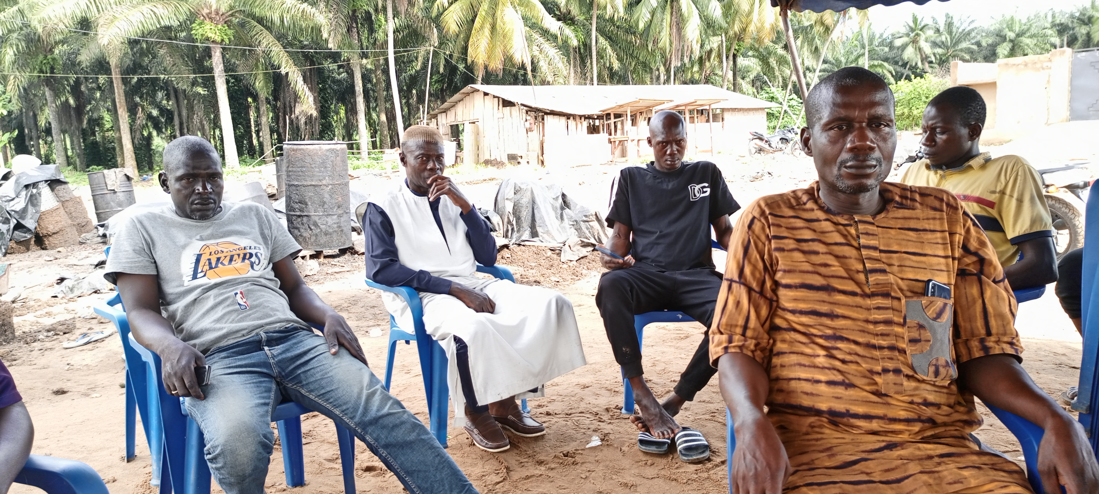 Odieux/ Elle décide de le quitter/ Son mari l'égorge et tente de prendre la fuite Odieux/ Elle décide de le quitter/ Son mari l'égorge et tente de prendre la fuite