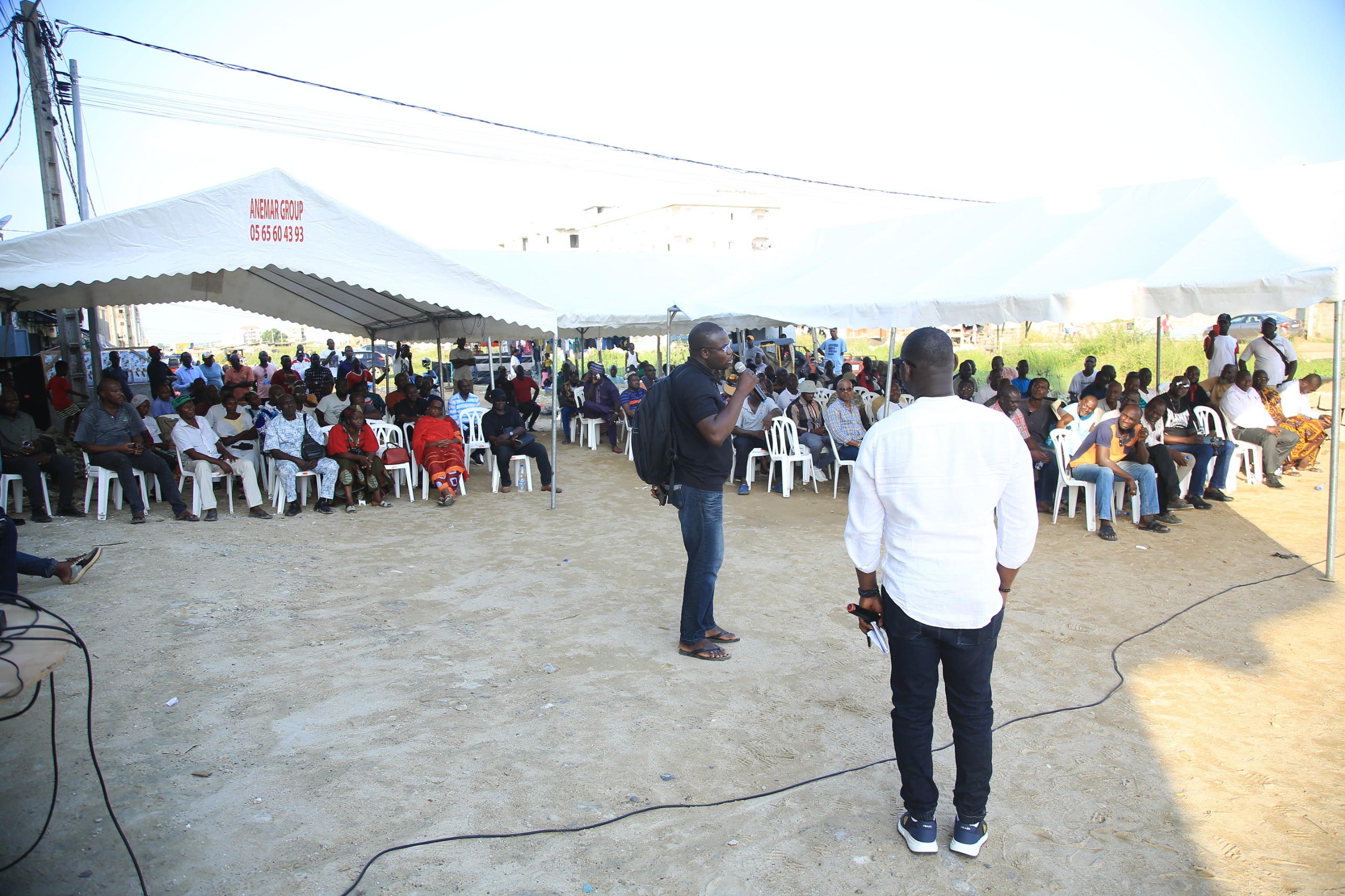 Litige foncier à Anani/Les acquéreurs mécontents menacent. Le promoteur Cissé Lassana rassure Litige foncier à Anani/Les acquéreurs mécontents menacent. Le promoteur Cissé Lassana rassure