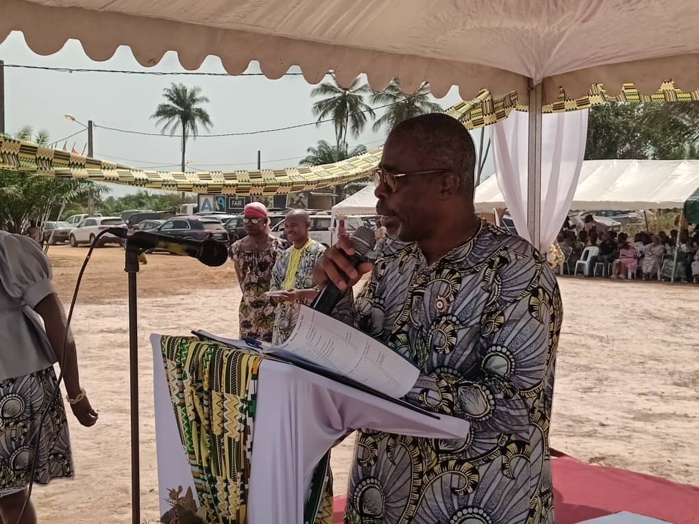 Jacqueville/ Érigé en village,  Tomatekro intronise son nouveau chef. Jacqueville/ Érigé en village,  Tomatekro intronise son nouveau chef.