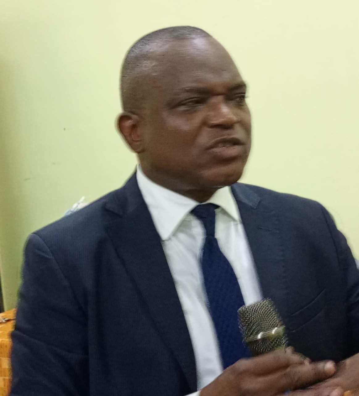 Vincent To Bi Irié ( Ex préfet d'Abidjan) : " J'ai vécu la galère. Je portais des sandales trouées" Vincent To Bi Irié ( Ex préfet d'Abidjan) : " J'ai vécu la galère. Je portais des sandales trouées"