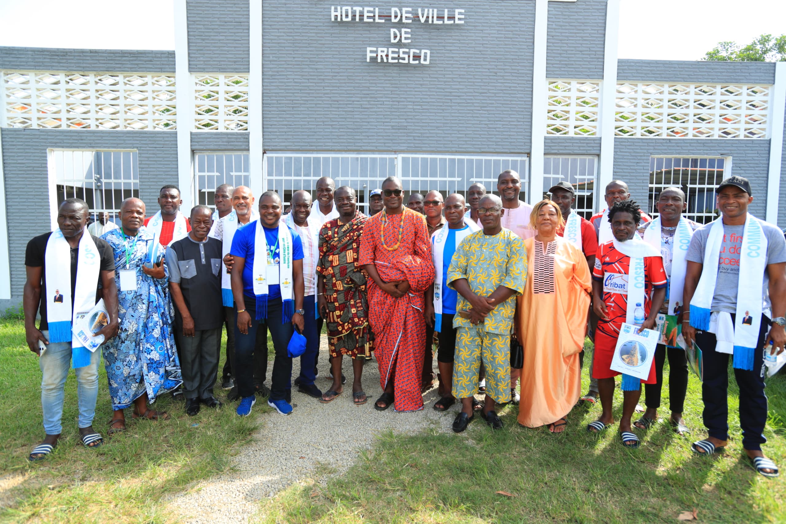 Fresco/ Les anciennes gloires Youssouf Fofana, Aka Kouamé, Ben Salah, Beugré Yago... illuminent le Zokpa festival Fresco/ Les anciennes gloires Youssouf Fofana, Aka Kouamé, Ben Salah, Beugré Yago... illuminent le Zokpa festival
