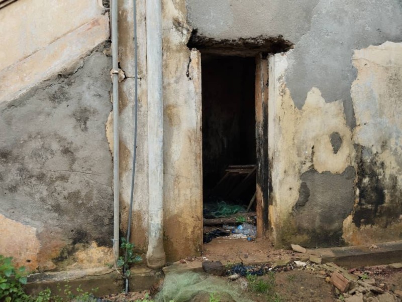 Dabou/ Le canon du Fort Faidherbe volé, retrouvé. Dabou/ Le canon du Fort Faidherbe volé, retrouvé.