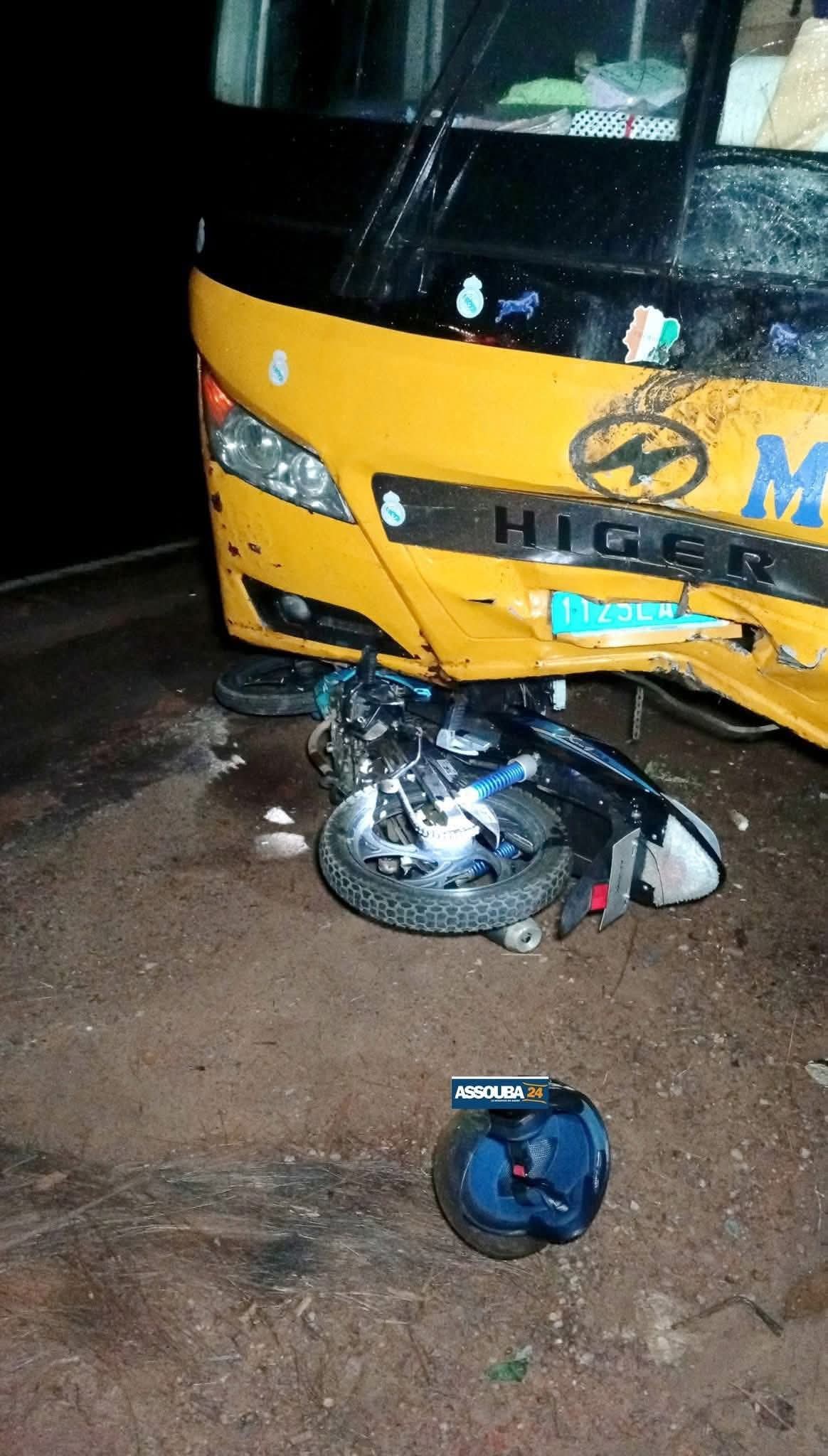 Aboisso/ Drame/ Un conducteur perd le contrôle et broie un motocycliste Aboisso/ Drame/ Un conducteur perd le contrôle et broie un motocycliste