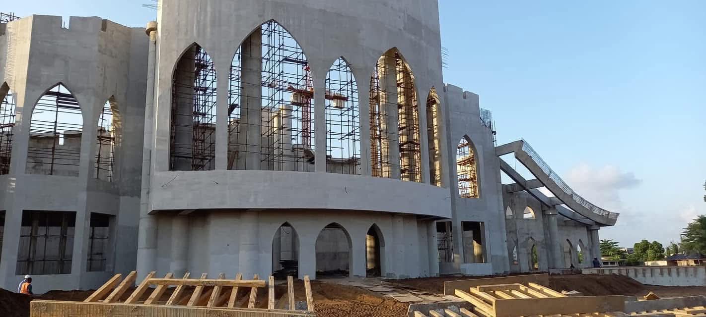 Drame à Grand Bassam/ En pleine construction, l'échafaudage d'une cathédrale s'écroule : 15 blessés graves Drame à Grand Bassam/ En pleine construction, l'échafaudage d'une cathédrale s'écroule : 15 blessés graves
