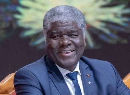 Le premier ministre Beugré Mambé