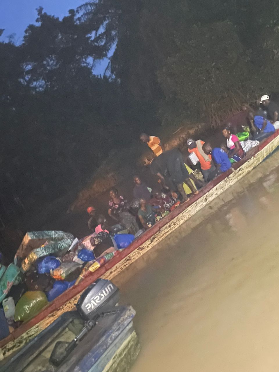 Tabou/ Naufrage à Prollo - Une embarcation de 63 personnes sauvée par des marins