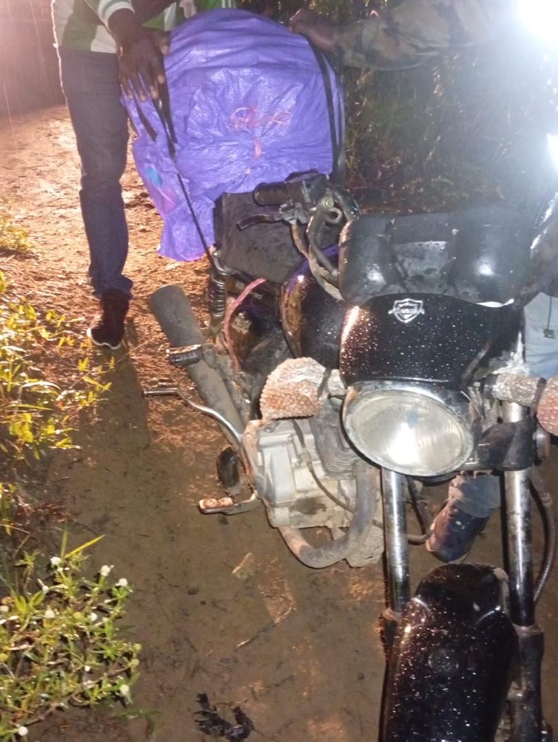 Aboisso/ Surpris dans une plantation, un dealer abandonne un sac de drogue et prend la fuite.