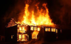 En pleine cuisine, la maison prend feu/ Une femme brûlée au 2 ème degré