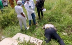 Man/ Découverte macabre/ Mort étrange d'un fondateur dans son établissement.