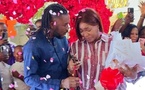 Serey Dié se met à genoux à l'aéroport FHB : la demande en mariage qui fait fondre tout Abidjan