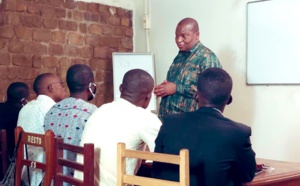 ​Centrafrique : Le chef d’état Centrafricain reprend les cours à l’université