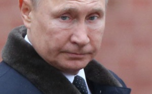 Isolé à l'international, Poutine demande à son peuple de le soutenir