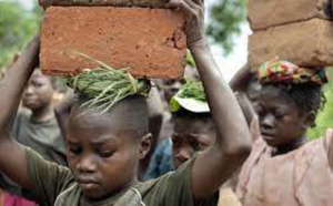 Côte d’Ivoire : les patrons d’entreprises vont en guerre contre le travail  des enfants.
