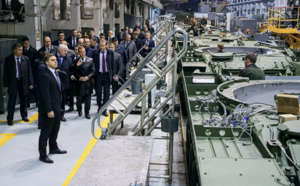 Russie-Ukraine/ Medvedev salue la production d’armes de la Russie : « Nous introduisons les dernières technologies
