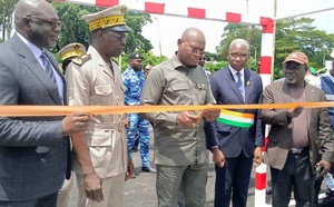 Bouaflé/Le ministre Metch Silas inaugure les nouvelles infrastructures sportives.