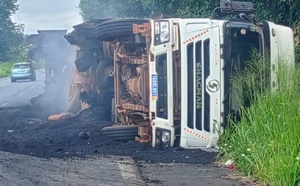 Dabou/  Plusieurs camions saccagés ou incendiés sur l'axe Dabou-San-Pedro par des individus non identifiés