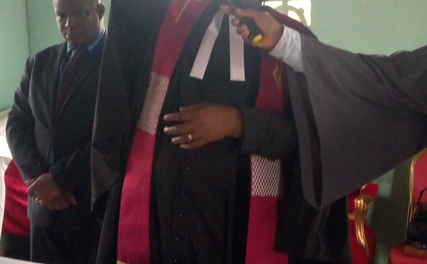 Religion/ La génération N'Djrouman fait un important don à l'église méthodiste unie de Niguinanou.