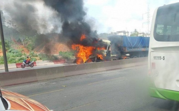Horreur sur la voie express Yopougon-Adjamé/ Un carambolage fait 4 morts calcinés et 21 blessés
