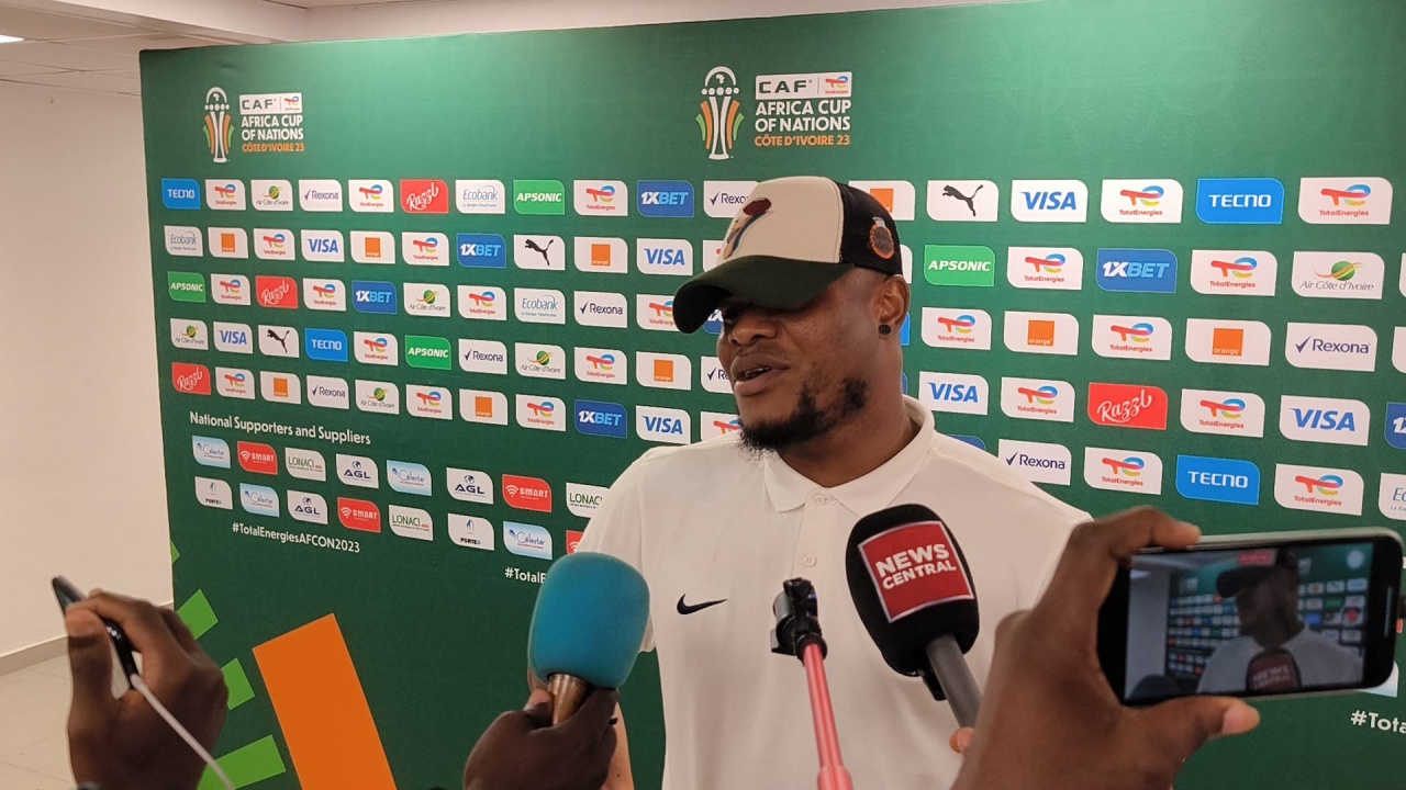 Joeurs Nigerien conf de presse Stade FHB 28 janv_2 Joeurs Nigerien conf de presse Stade FHB 28 janv_2