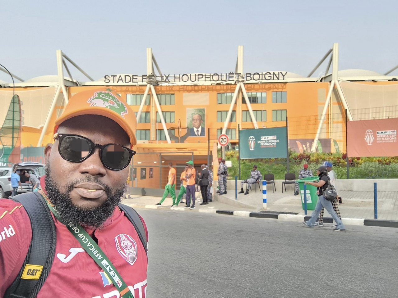Guyzo facade Stade FHB_janv2024_2 Guyzo facade Stade FHB_janv2024_2
